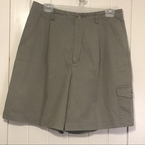 Eddie Bauer Khaki Shorts Light Olive - Picture 2 of 9